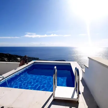Monolokal Blu * Otranto