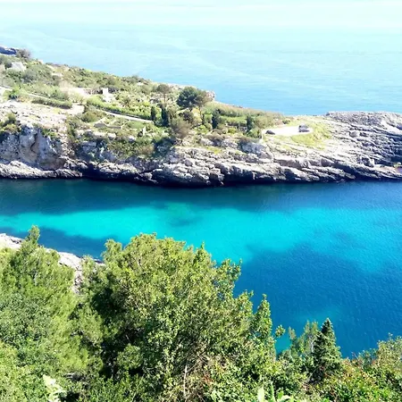 Monolokal Blu Otranto